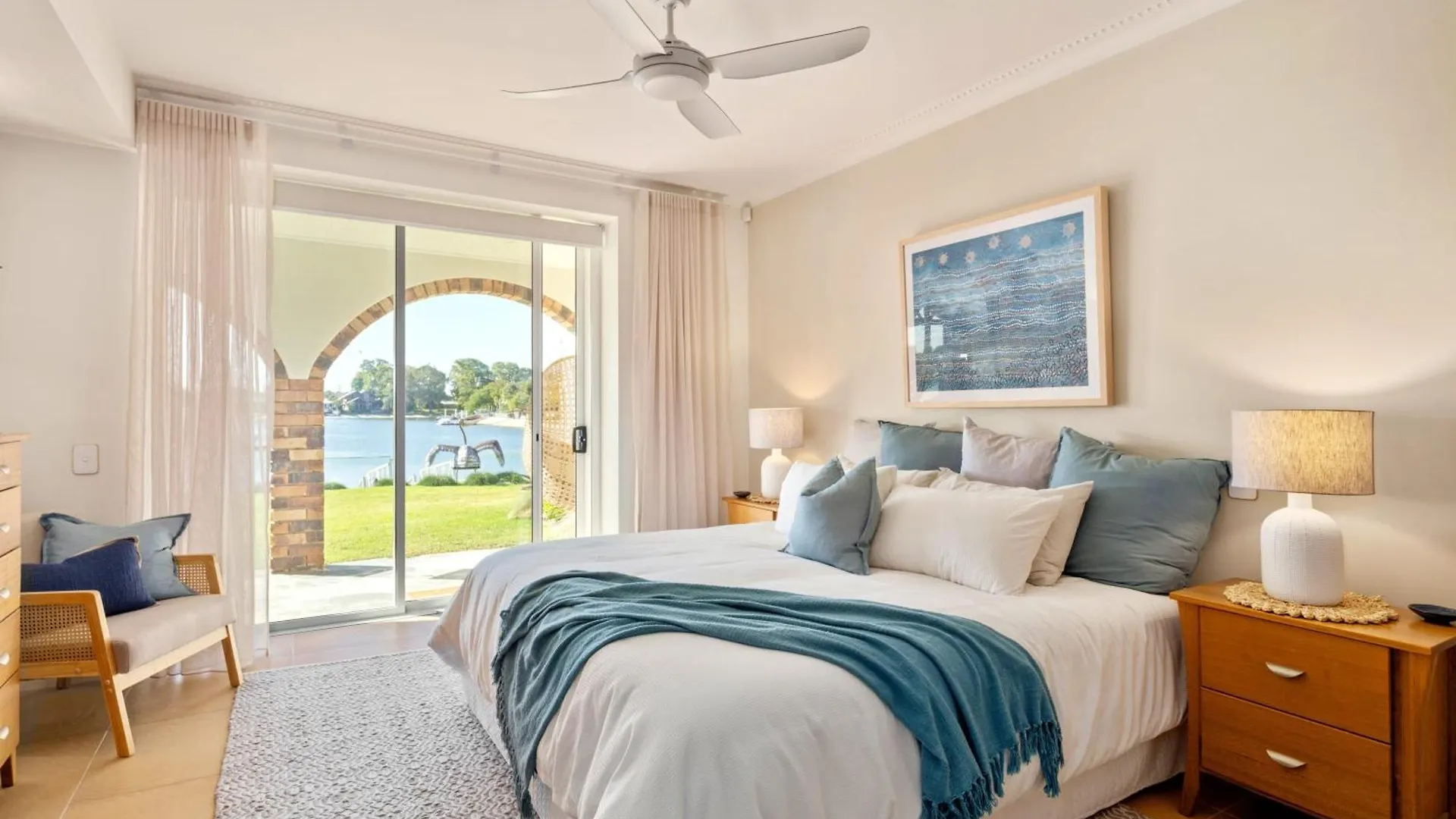 בית נופש Waterfront Bliss On Maroochydore Canal אוסטרליה